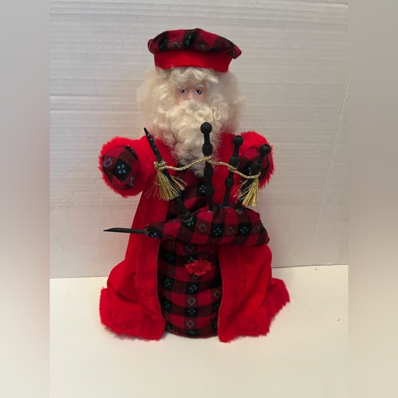 Red and Plaid Scottish Bagpipe Santa Christmas - Picture 4 of 8